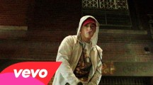 Eminem – Berzerk